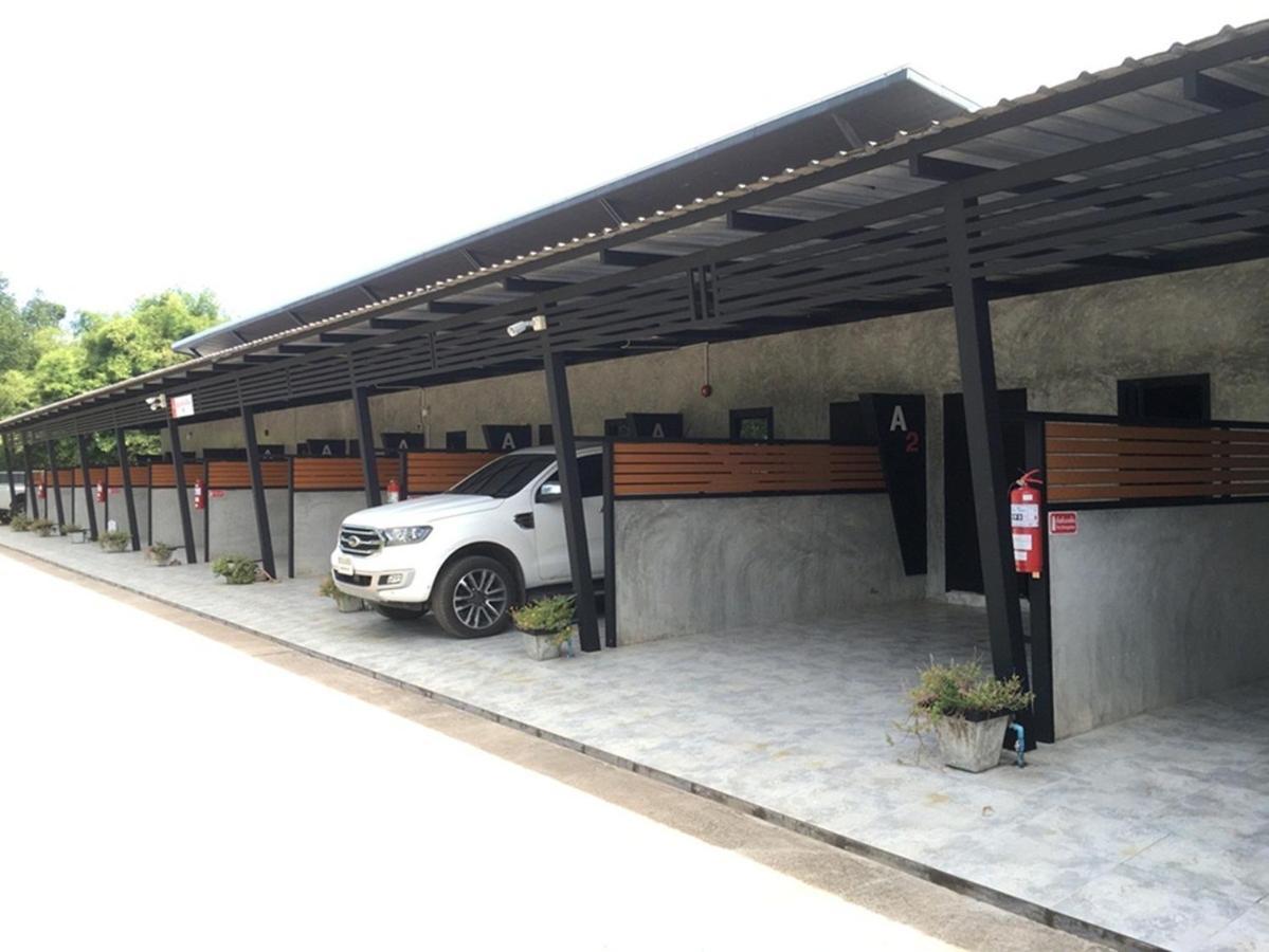 The Loft Resort Kabin Buri Luaran gambar