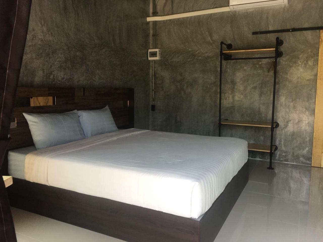 The Loft Resort Kabin Buri Luaran gambar
